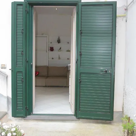 Apartment La Lucciola *